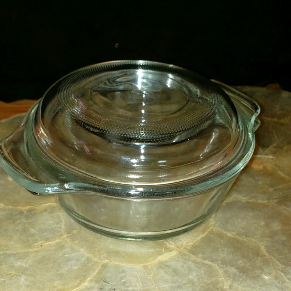 Anchor | Sm. Dish w/ lid